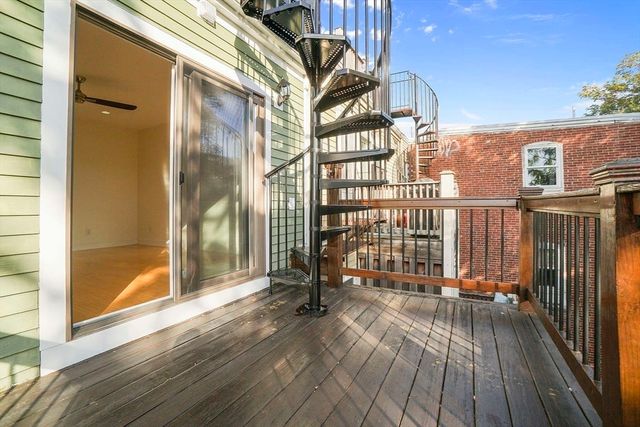 156 O St PH, Boston, MA 02127