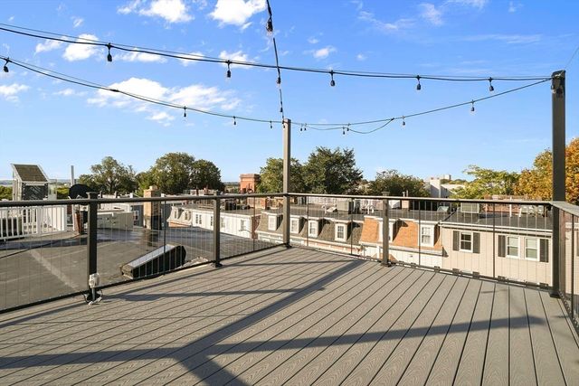 156 O St PH, Boston, MA 02127