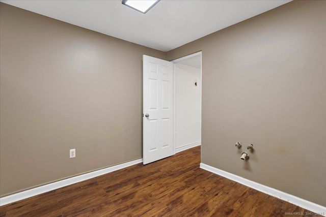 908 State Street 5, New Haven, CT 06511