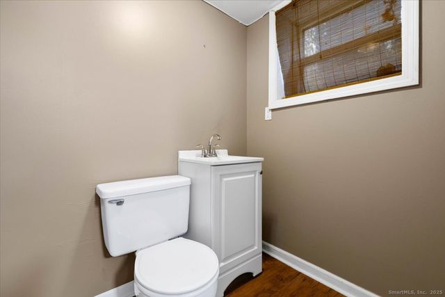 908 State Street 5, New Haven, CT 06511