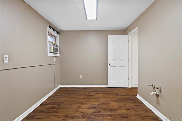 908 State Street 5, New Haven, CT 06511