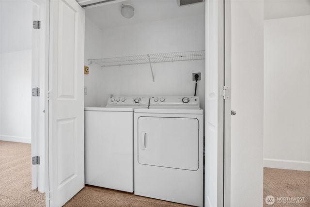 2670 SW Sylvan Heights Drive, Seattle, WA 98106