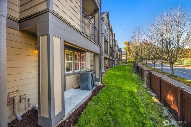 2670 SW Sylvan Heights Drive, Seattle, WA 98106