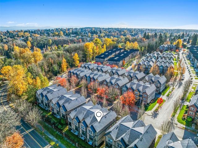 2670 SW Sylvan Heights Drive, Seattle, WA 98106