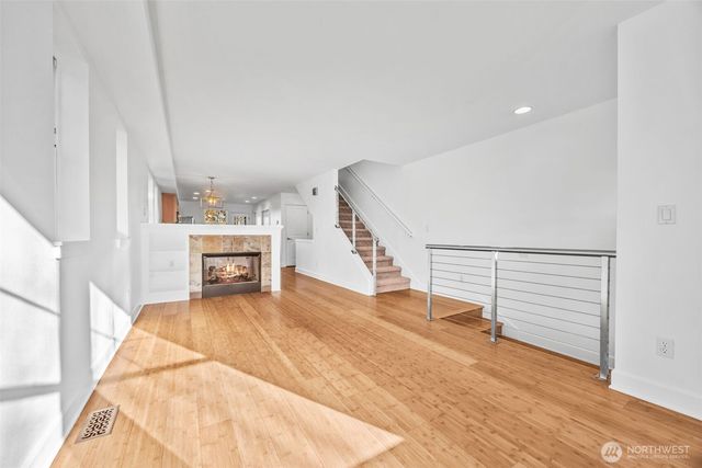 2670 SW Sylvan Heights Drive, Seattle, WA 98106