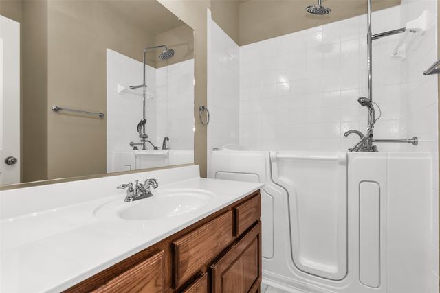2617 Whispering Trail, Little Elm, TX 75068