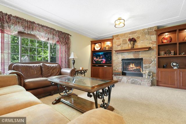 15751 Cicerone Path, Rosemount, MN 55068