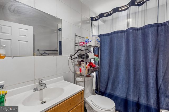 2460 N 79TH AVE, Philadelphia, PA 19150