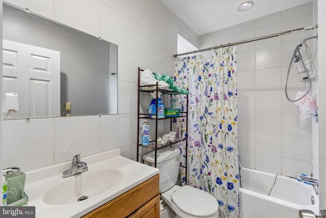 2460 N 79TH AVE, Philadelphia, PA 19150