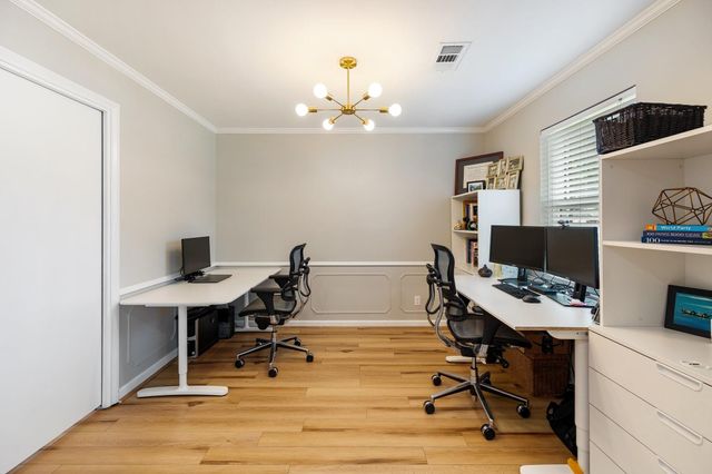 4411 Deer Lodge Drive, Houston, TX 77018