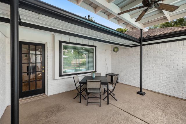 4411 Deer Lodge Drive, Houston, TX 77018