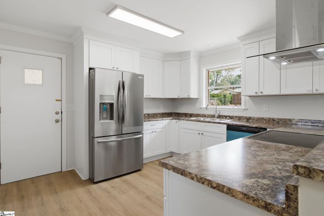 103 Oak Forest Drive, Greer, SC 29650