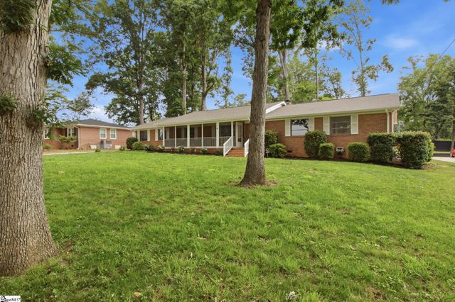 103 Oak Forest Drive, Greer, SC 29650