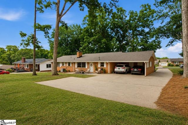 103 Oak Forest Drive, Greer, SC 29650