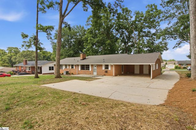 103 Oak Forest Drive, Greer, SC 29650