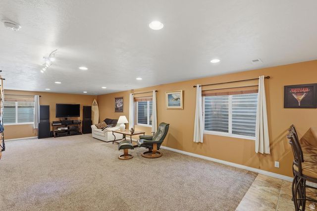 1178 S 70 W, Farmington, UT 84025