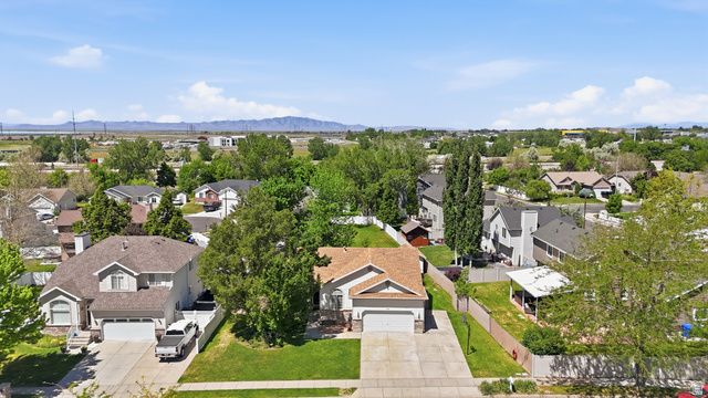 1178 S 70 W, Farmington, UT 84025