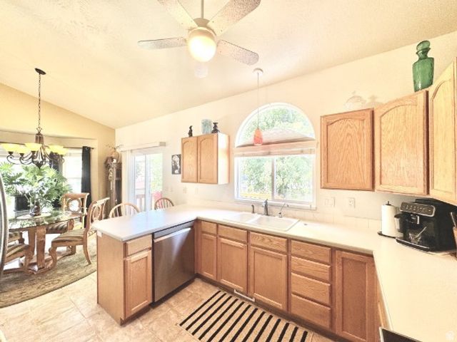 1178 S 70 W, Farmington, UT 84025
