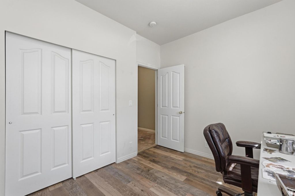 Image 20 of property listing at 1178 S 70 W, Farmington, UT 84025