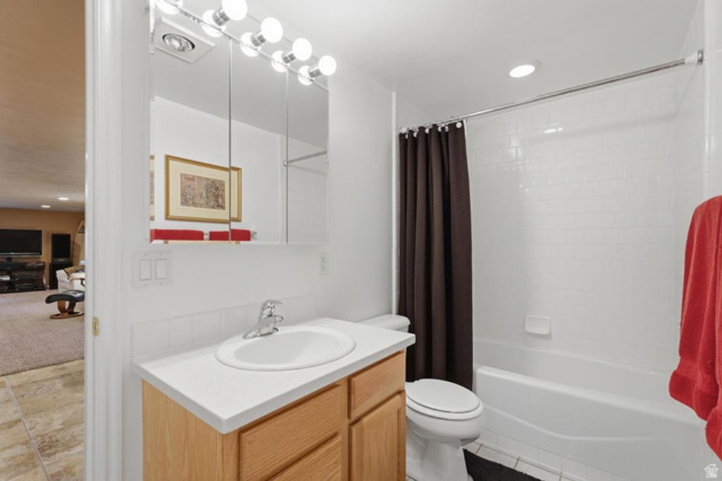 Image 28 of property listing at 1178 S 70 W, Farmington, UT 84025