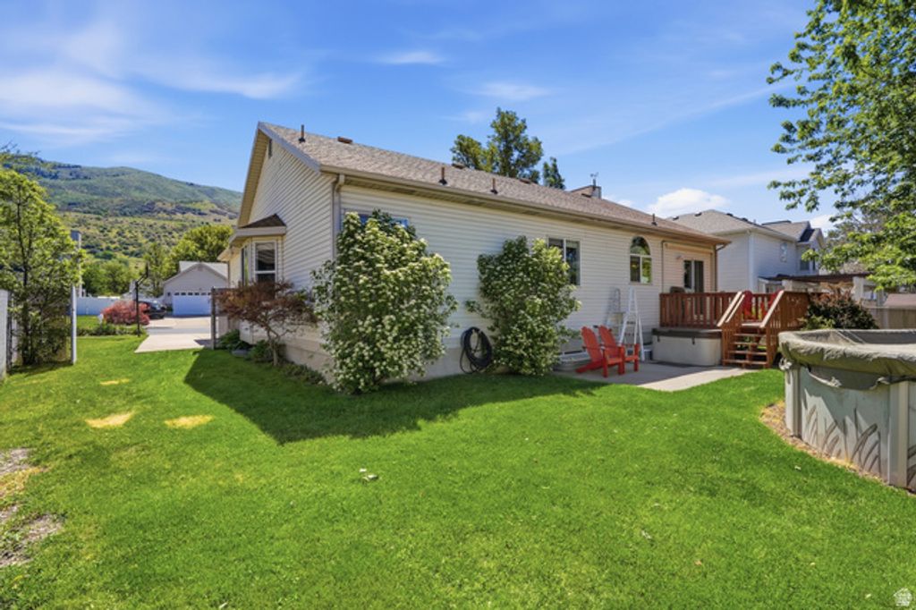 Image 39 of property listing at 1178 S 70 W, Farmington, UT 84025
