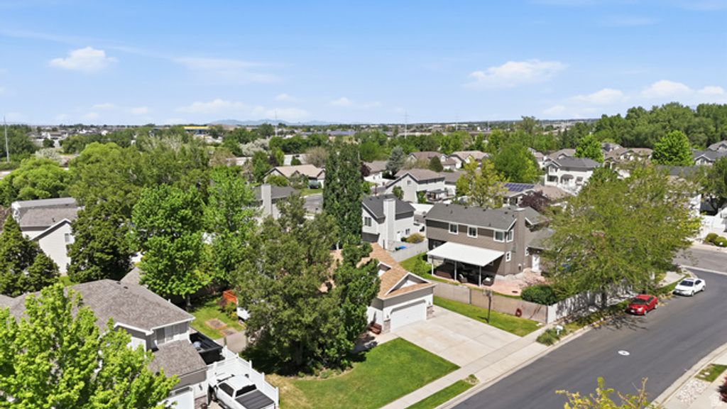 Image 47 of property listing at 1178 S 70 W, Farmington, UT 84025