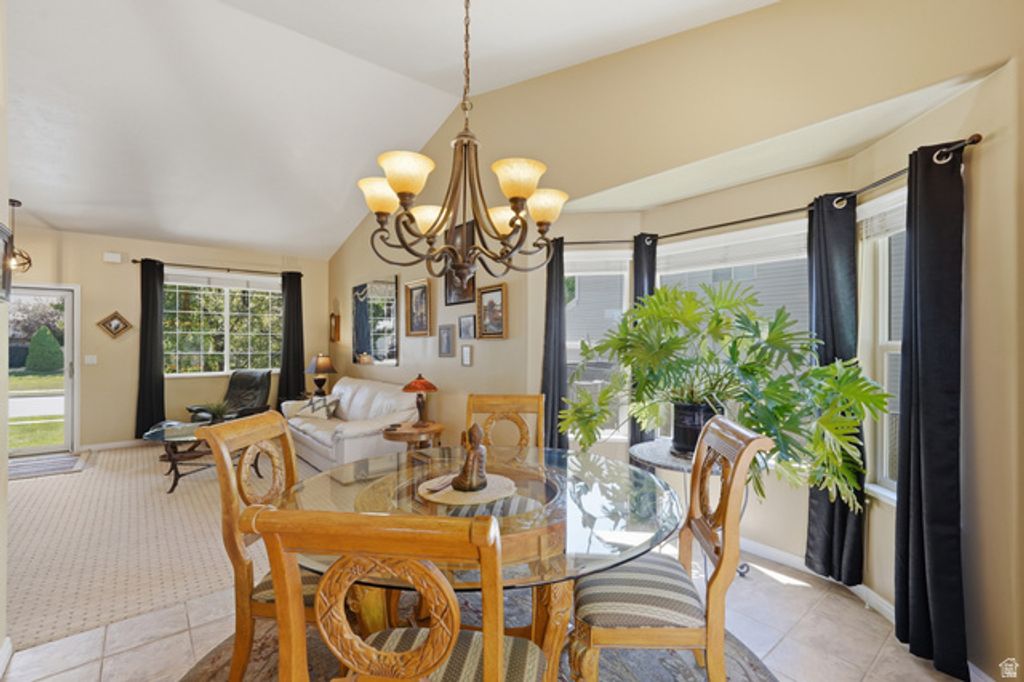 Image 9 of property listing at 1178 S 70 W, Farmington, UT 84025