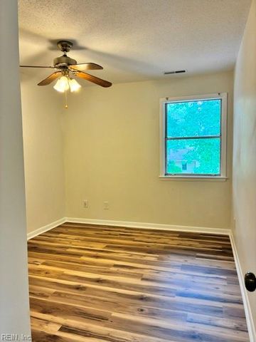 1303 Glyndon DR, Virginia Beach, VA 23464