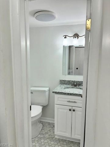 1303 Glyndon DR, Virginia Beach, VA 23464