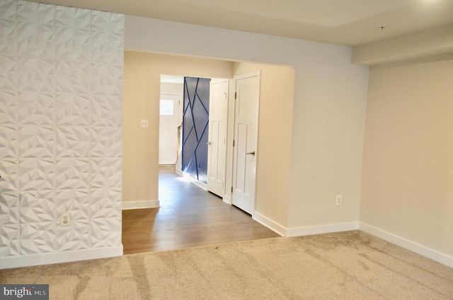 8644 SHADY PINES DR, Frederick, MD 21704