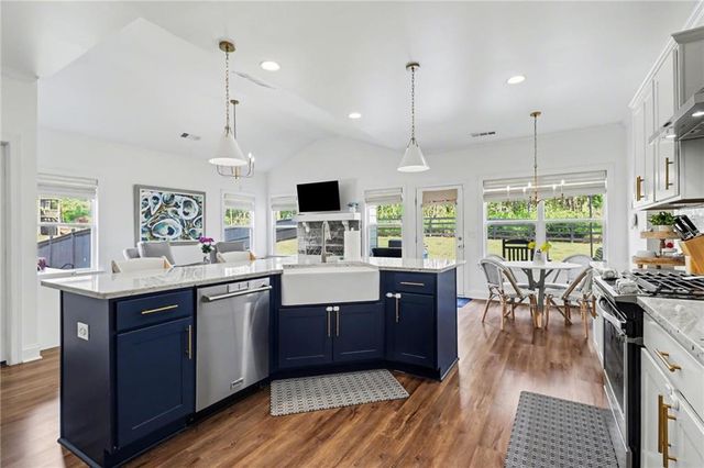 7750 Scenic Overlook, Cumming, GA 30041