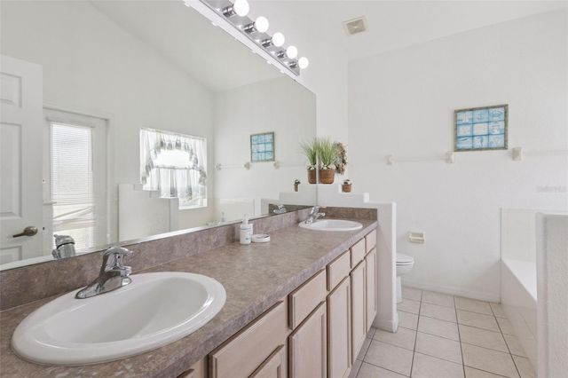 121 VINE DRIVE, Davenport, FL 33837