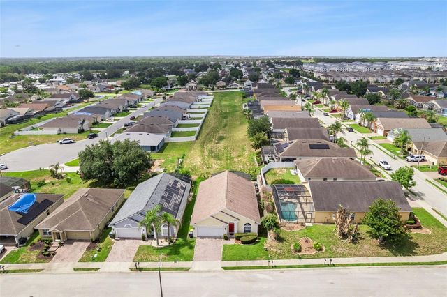 121 VINE DRIVE, Davenport, FL 33837