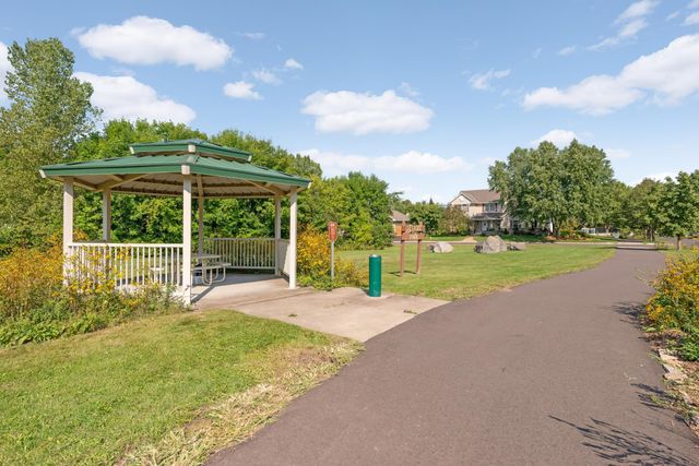 3672 Abercrombie Lane, Stillwater, MN 55082