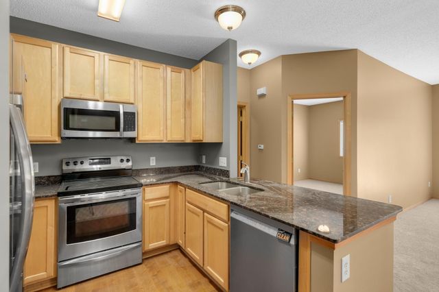3672 Abercrombie Lane, Stillwater, MN 55082
