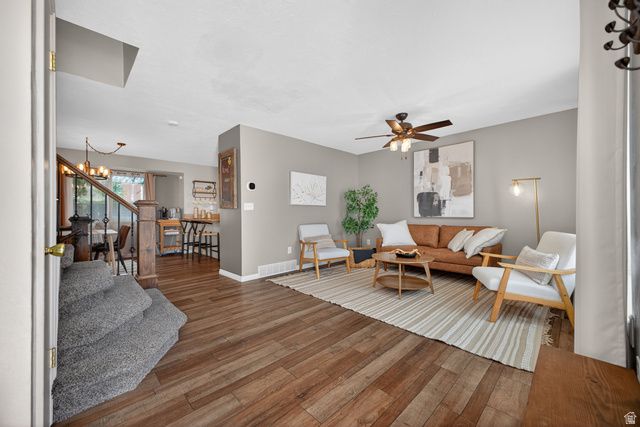 990 W 2600 N, Layton, UT 84041