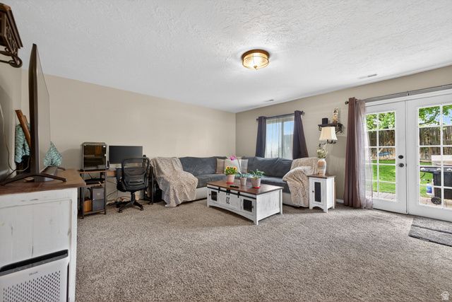 990 W 2600 N, Layton, UT 84041