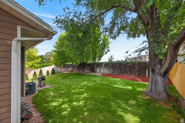 990 W 2600 N, Layton, UT 84041