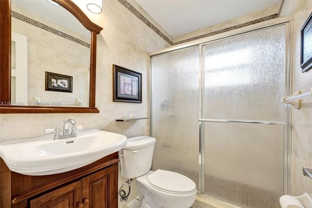 6501 SW 30th St, Miami, FL 33155