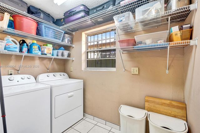 6501 SW 30th St, Miami, FL 33155