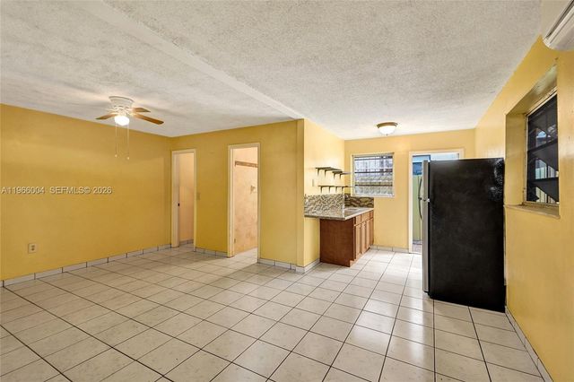 6501 SW 30th St, Miami, FL 33155