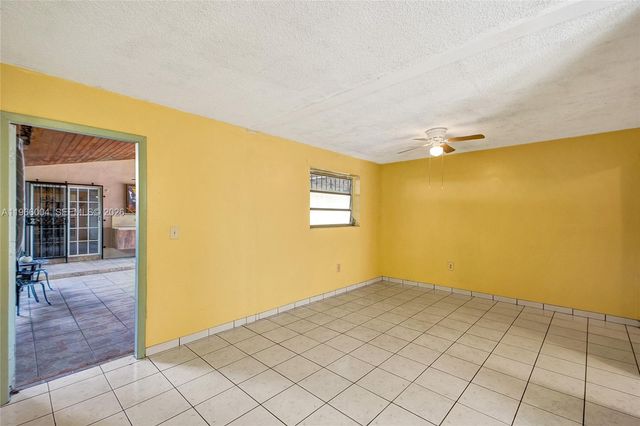 6501 SW 30th St, Miami, FL 33155