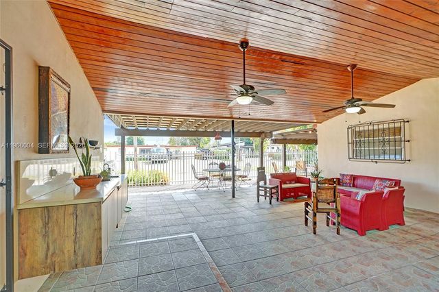 6501 SW 30th St, Miami, FL 33155