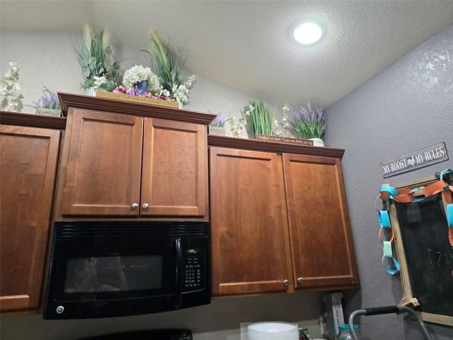 1982 WINSLOW LANE, North Port, FL 34286