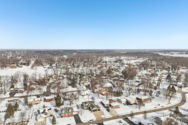 2235 Coldspring Road, Crown Point, IN 46307