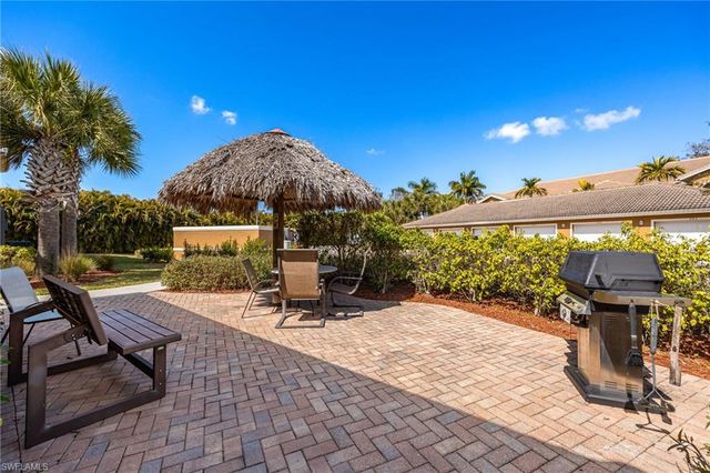 1113 Winding Pines CIR # 203, Cape Coral, FL 33909