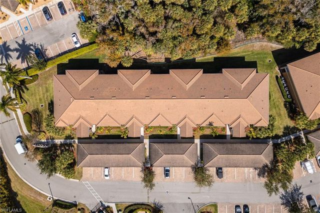 1113 Winding Pines CIR # 203, Cape Coral, FL 33909