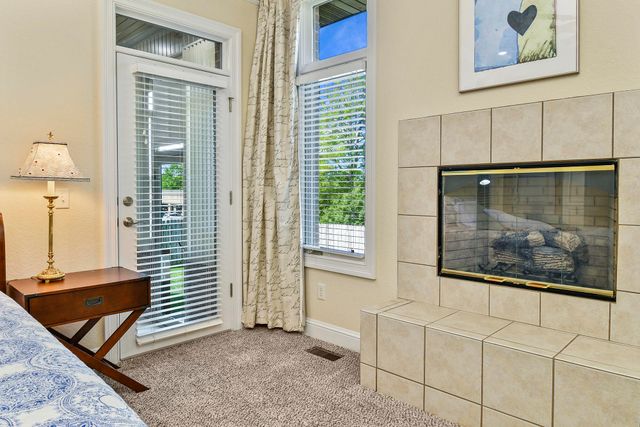 3243 S Kickapoo Avenue, Springfield, MO 65804