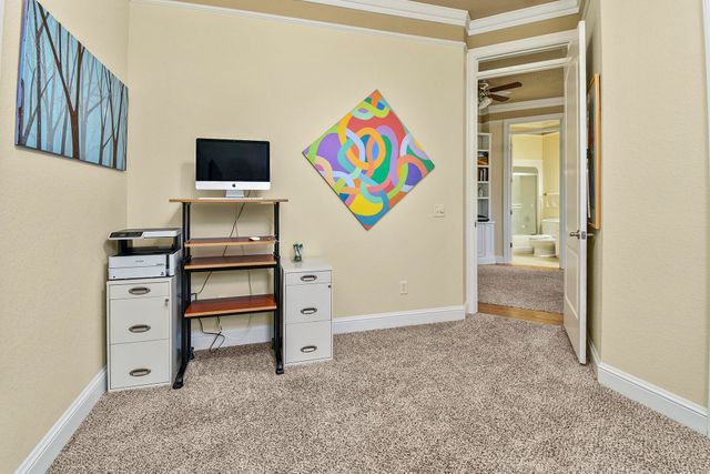 3243 S Kickapoo Avenue, Springfield, MO 65804