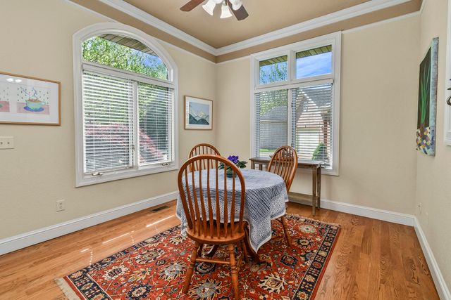 3243 S Kickapoo Avenue, Springfield, MO 65804